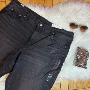 American Eagle Curvy Black Distressed Straight Jeans